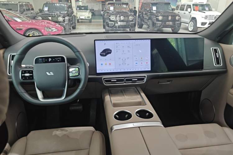 Used Li Auto L7 2025 Max Smart Refresh Edition Center Console