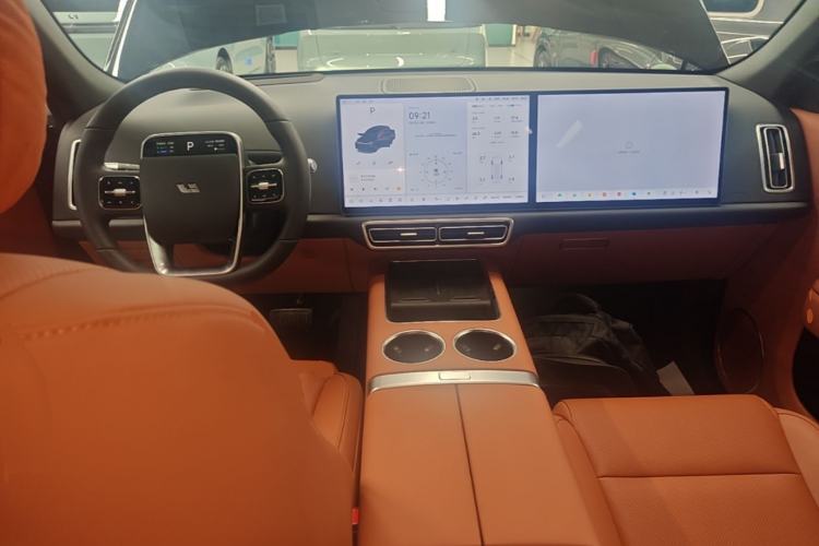 Used Li Auto L7 2025 Ultra Smart Refreshed Edition Center Console
