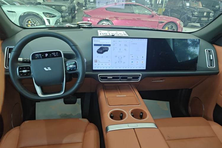 Used Li Auto L7 2025 Max Smart Refresh Edition Center Console
