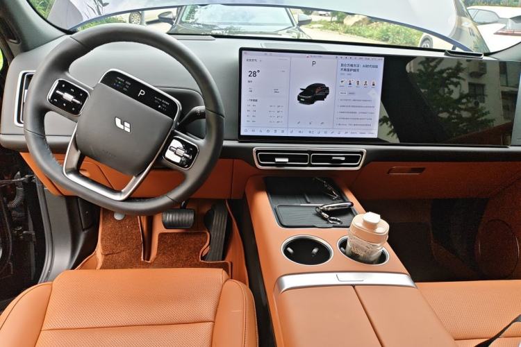 Used Li Auto L7 2025 Max Smart Refresh Edition Center Console