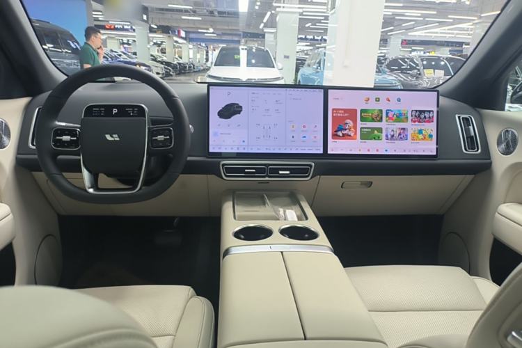Used Li Auto L7 2025 Ultra Smart Refreshed Edition Center Console