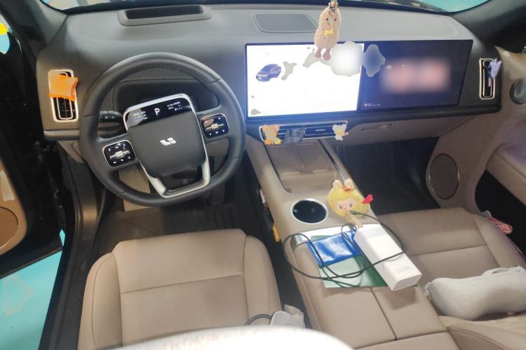 Used Li Auto L7 2025 Max Smart Refresh Edition Center Console