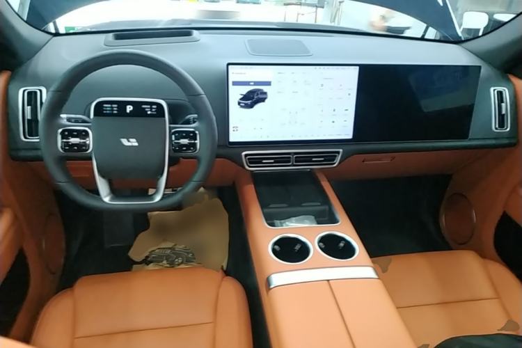 Used Li Auto L7 2025 Max Smart Refresh Edition Center Console