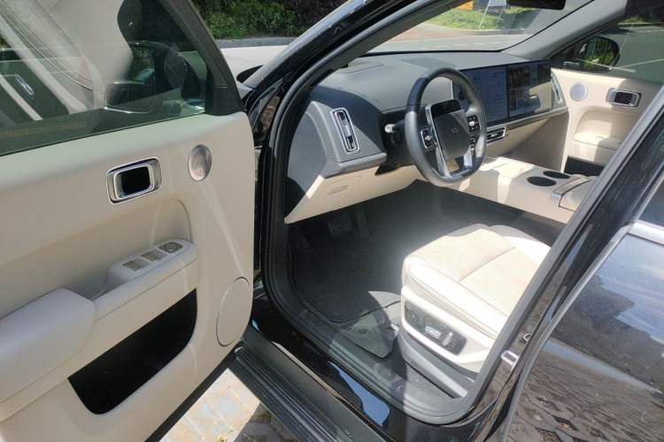Used Li Auto L7 2025 Ultra Smart Refreshed Edition Driver Seat