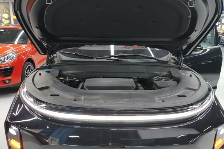 Used Li Auto L7 2025 Ultra Smart Refreshed Edition Engine Bay
