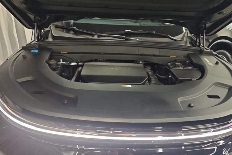 Used Li Auto L7 2025 Pro Smart Refresh Edition Engine Bay