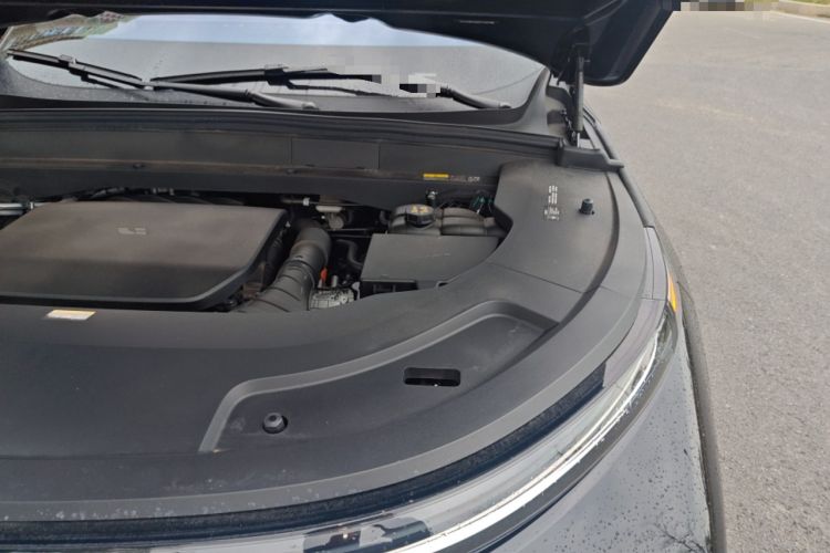 Used Li Auto L7 2025 Max Smart Refresh Edition Engine Bay Left