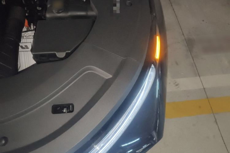 Used Li Auto L7 2025 Pro Smart Refresh Edition Engine Bay Left