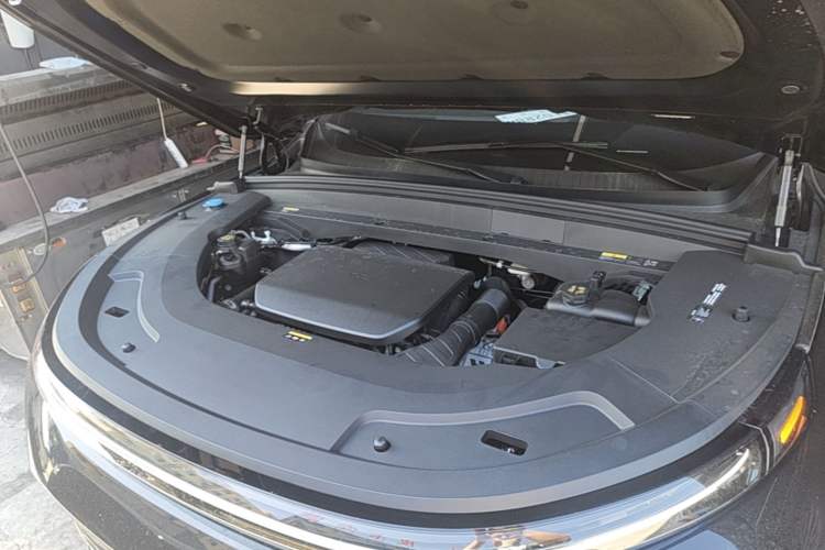 Used Li Auto L7 2025 Max Smart Refresh Edition Engine Bay