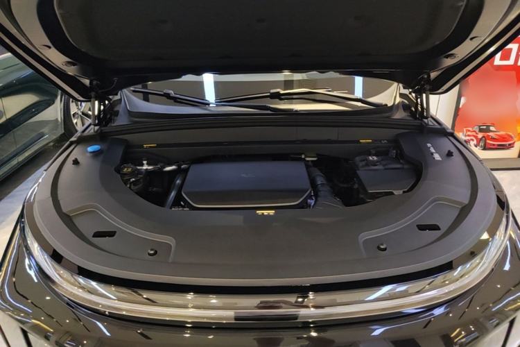 Used Li Auto L7 2025 Max Smart Refresh Edition Engine Bay