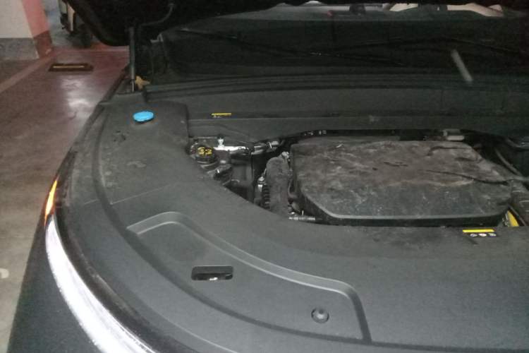 Used Li Auto L7 2025 Max Smart Refresh Edition Engine Bay Right