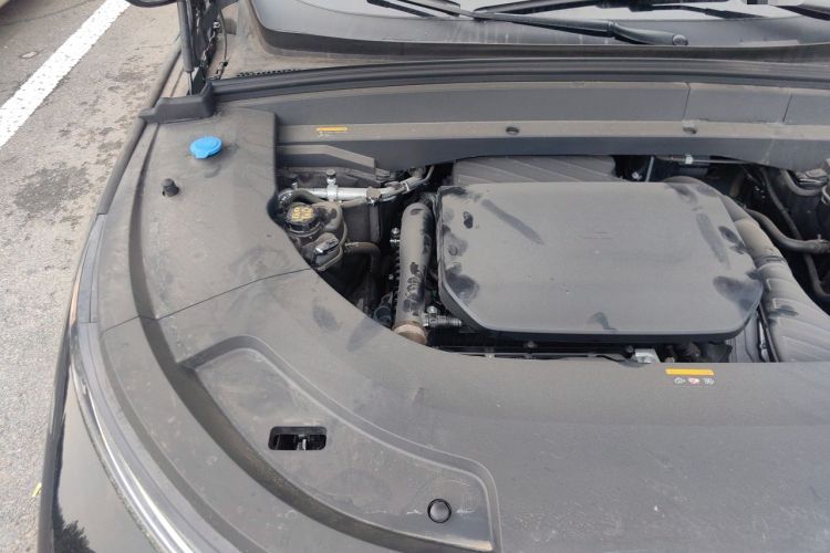 Used Li Auto L7 2025 Pro Smart Refresh Edition Engine Bay Right