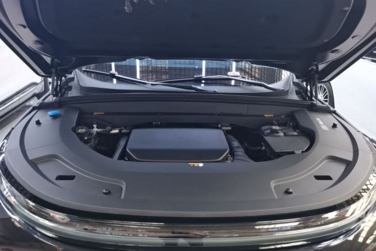 Used Li Auto L7 2025 Max Smart Refresh Edition Engine Bay
