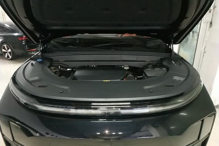 Used Li Auto L7 2025 Ultra Smart Refreshed Edition Engine Bay