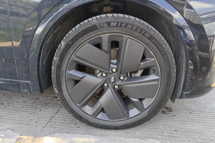 Used Li Auto L7 2025 Max Smart Refresh Edition Exterior 1