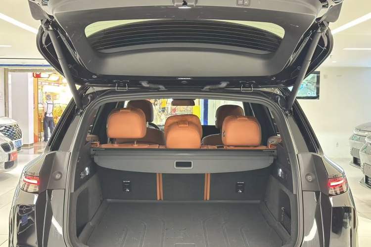 Used Li Auto L7 2025 Max Smart Refresh Edition Exterior 3