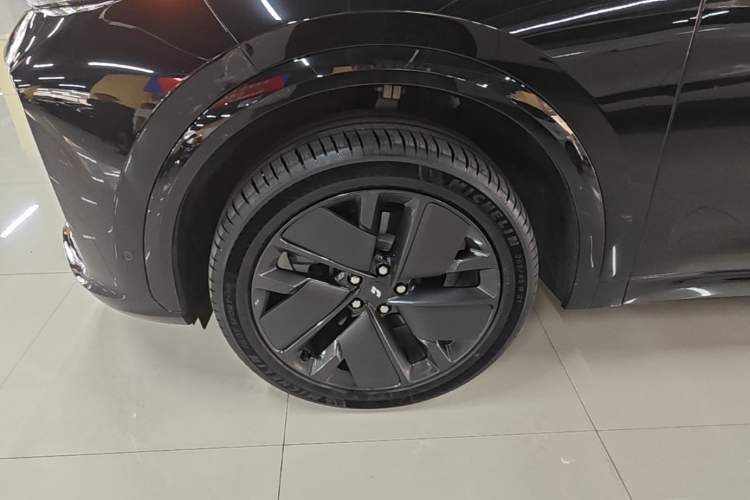 Used Li Auto L7 2025 Ultra Smart Refreshed Edition Exterior 4
