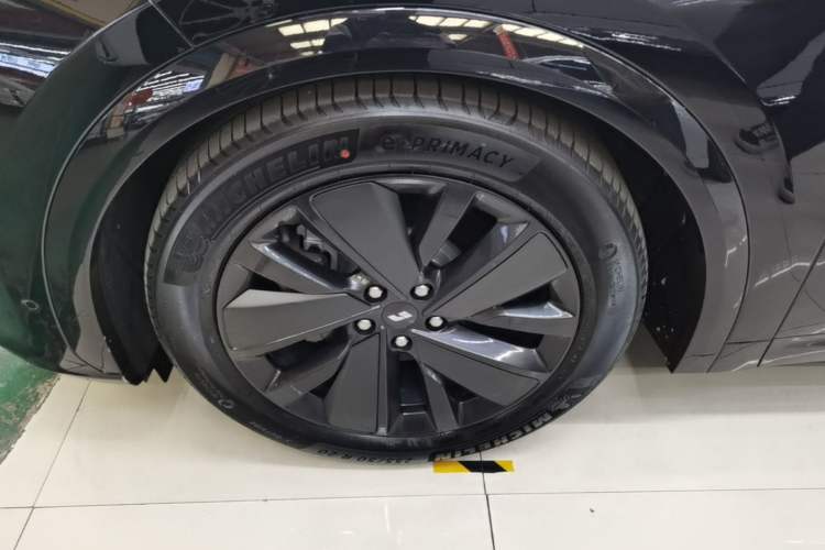 Used Li Auto L7 2025 Max Smart Refresh Edition Exterior 4