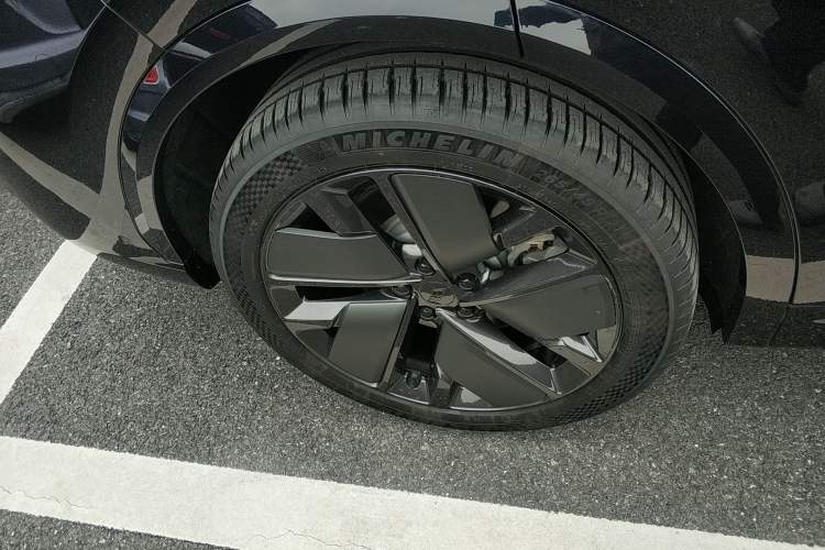 Used Li Auto L7 2025 Max Smart Refresh Edition Exterior 5