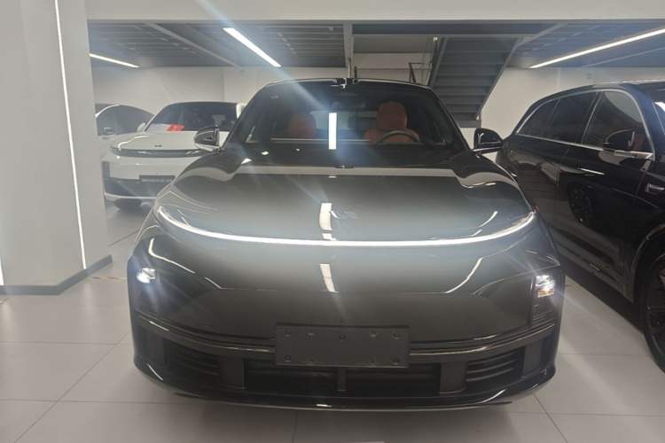 Used Li Auto L7 2025 Ultra Smart Refreshed Edition Front