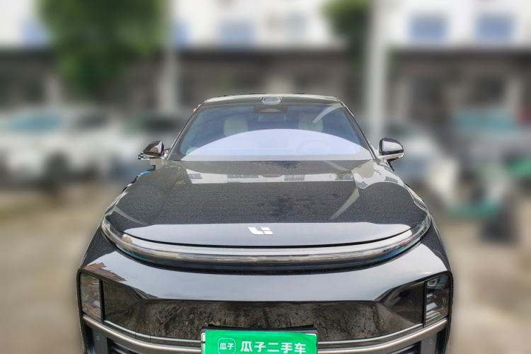 Used Li Auto L7 2025 Pro Smart Refresh Edition Front
