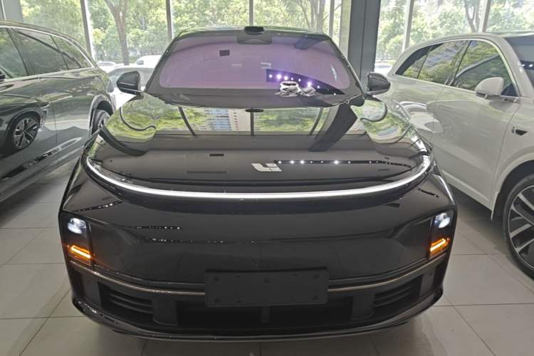 Used Li Auto L7 2025 Max Smart Refresh Edition Front