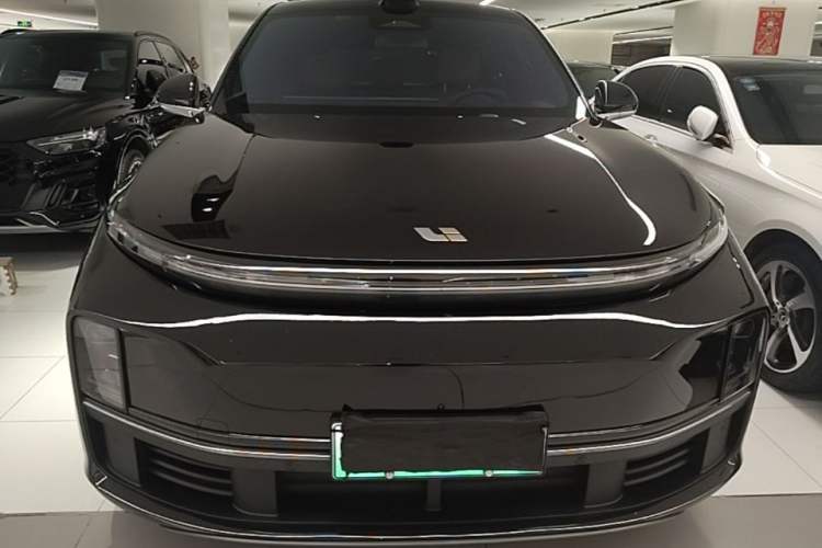 Used Li Auto L7 2025 Max Smart Refresh Edition Front