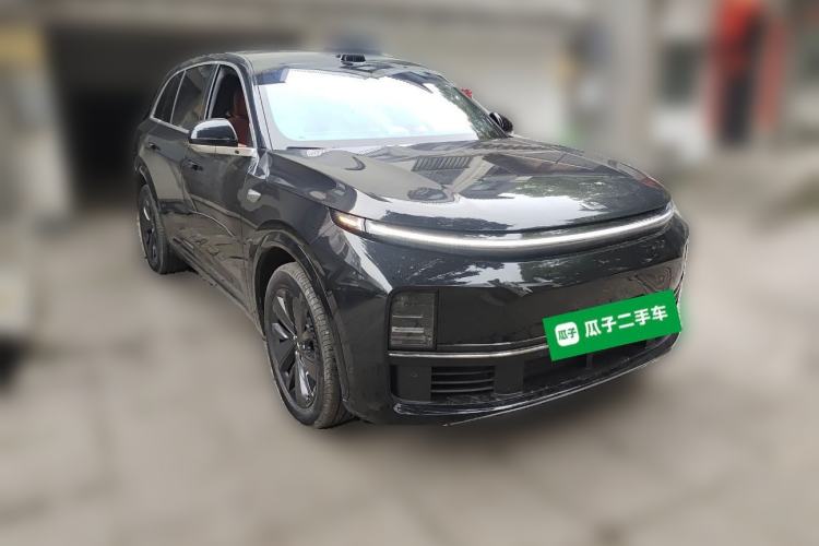 Used Li Auto L7 2025 Max Smart Refresh Edition Front Right 45 Deg