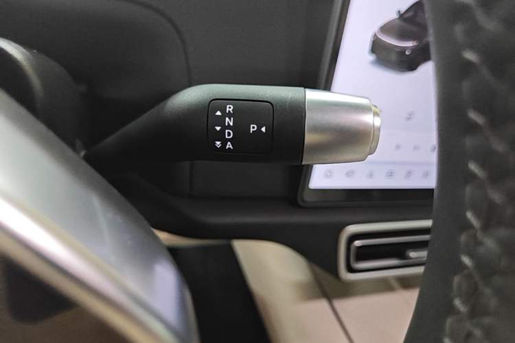 Used Li Auto L7 2025 Ultra Smart Refreshed Edition Gear Lever