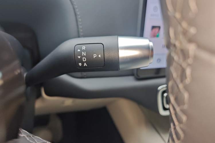 Used Li Auto L7 2025 Max Smart Refresh Edition Gear Lever