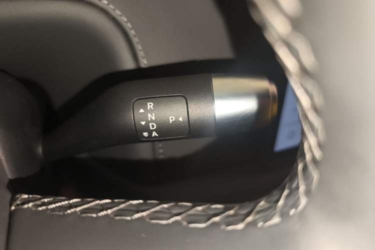 Used Li Auto L7 2025 Max Smart Refresh Edition Gear Lever