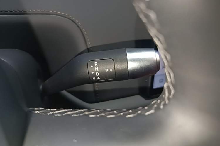 Used Li Auto L7 2025 Pro Smart Refresh Edition Gear Lever