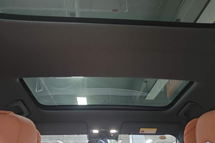 Used Li Auto L7 2025 Max Smart Refresh Edition Headliner