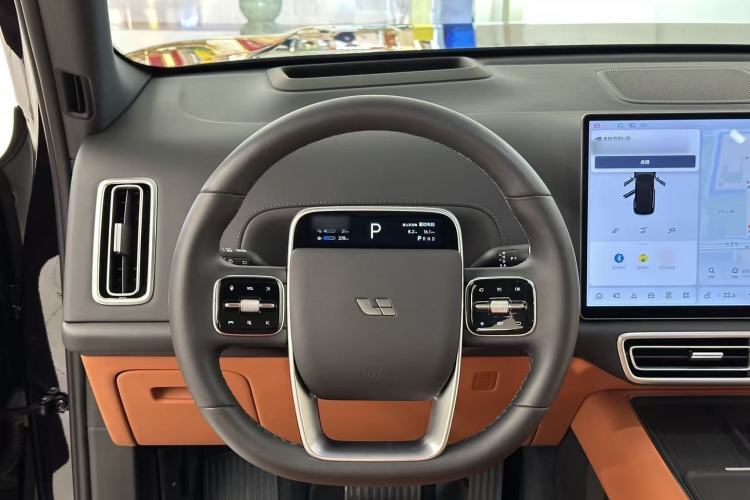Used Li Auto L7 2025 Max Smart Refresh Edition Interior 2