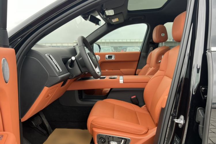 Used Li Auto L7 2025 Max Smart Refresh Edition Interior 3
