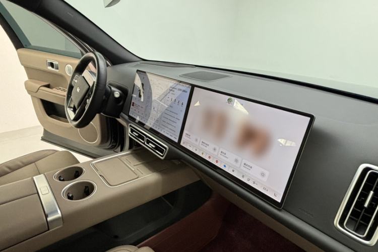 Used Li Auto L7 2025 Max Smart Refresh Edition Interior 5