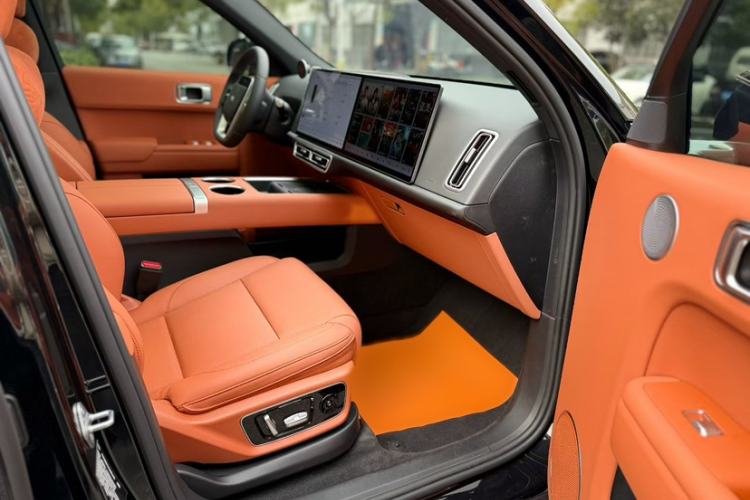 Used Li Auto L7 2025 Max Smart Refresh Edition Interior 6