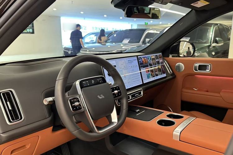 Used Li Auto L7 2025 Max Smart Refresh Edition Interior 6