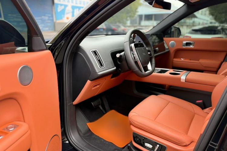 Used Li Auto L7 2025 Max Smart Refresh Edition Interior 7