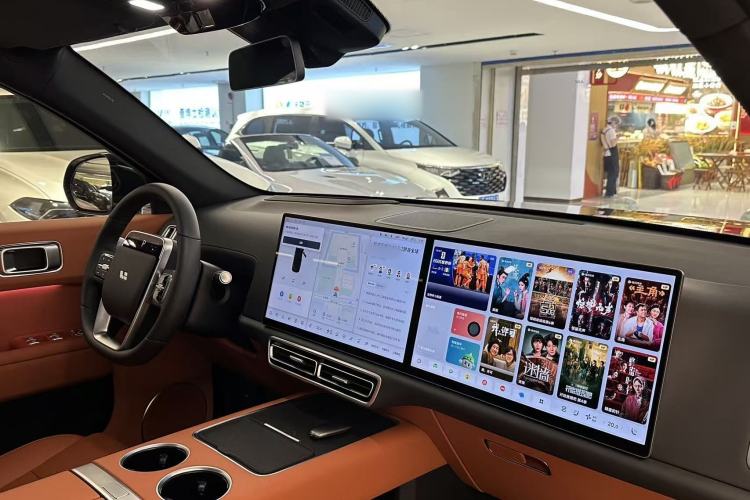 Used Li Auto L7 2025 Max Smart Refresh Edition Interior 8
