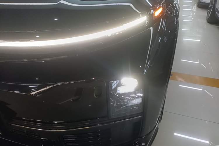 Used Li Auto L7 2025 Max Smart Refresh Edition Left Front Headlight