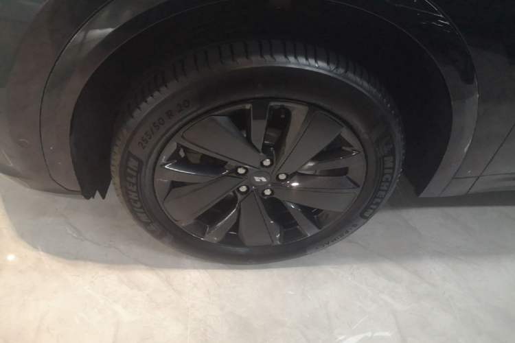 Used Li Auto L7 2025 Pro Smart Refresh Edition Left Front Wheel Hub