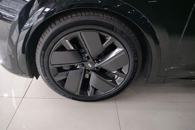 Used Li Auto L7 2025 Ultra Smart Refreshed Edition Left Front Wheel Hub