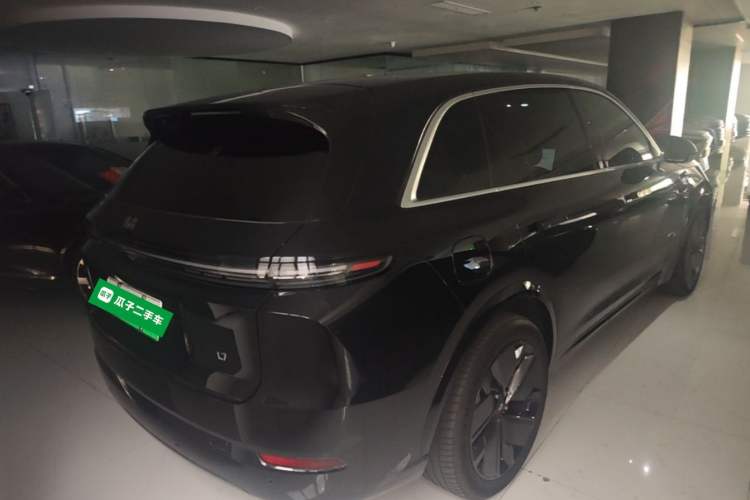 Used Li Auto L7 2025 Ultra Smart Refreshed Edition Rear Right 45 Deg