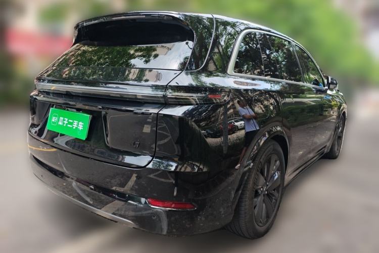 Used Li Auto L7 2025 Pro Smart Refresh Edition Rear Right 45 Deg