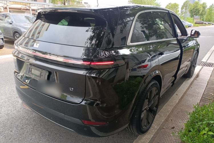 Used Li Auto L7 2025 Max Smart Refresh Edition Rear Right 45 Deg