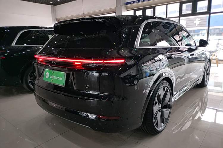 Used Li Auto L7 2025 Ultra Smart Refreshed Edition Rear Right 45 Deg