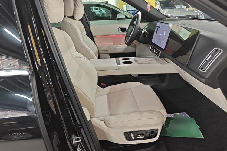 Used Li Auto L7 2025 Ultra Smart Refreshed Edition Right Front Seat