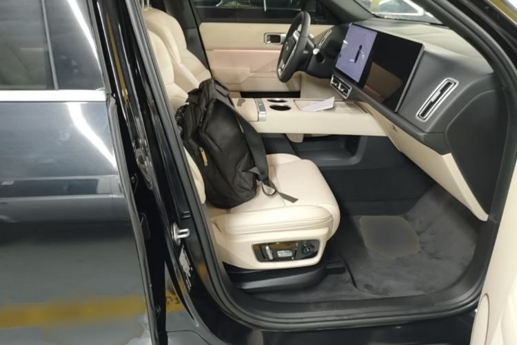 Used Li Auto L7 2025 Pro Smart Refresh Edition Right Front Seat
