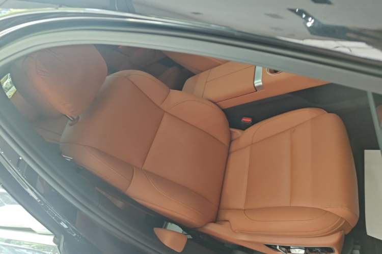 Used Li Auto L7 2025 Max Smart Refresh Edition Right Front Seat